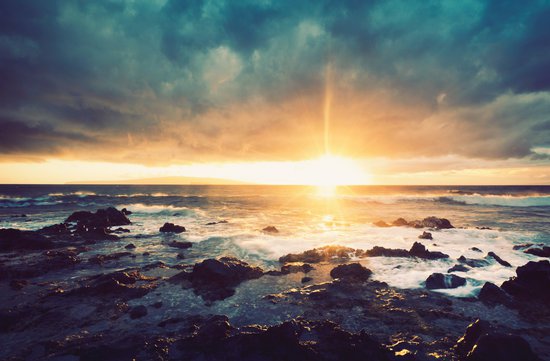 storm-on-the-sea,-ocean-storm-at-sunset-MAASeBk0Aow